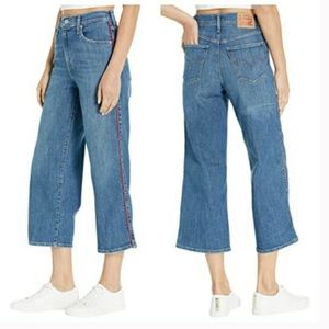 NWT Levi's 'Mile High' cropped wide leg